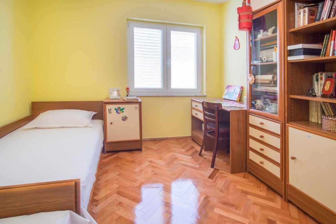 Apartments In Vrbnik/Insel Krk 36002 Exterior foto